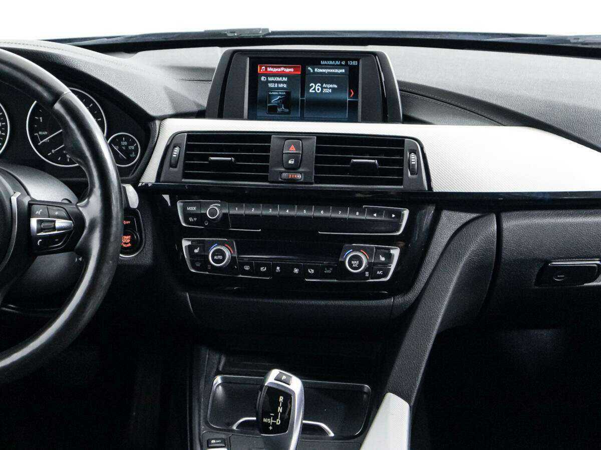 БМВ 3 серии б/у, 2017, Автоматическая. Фото: #13