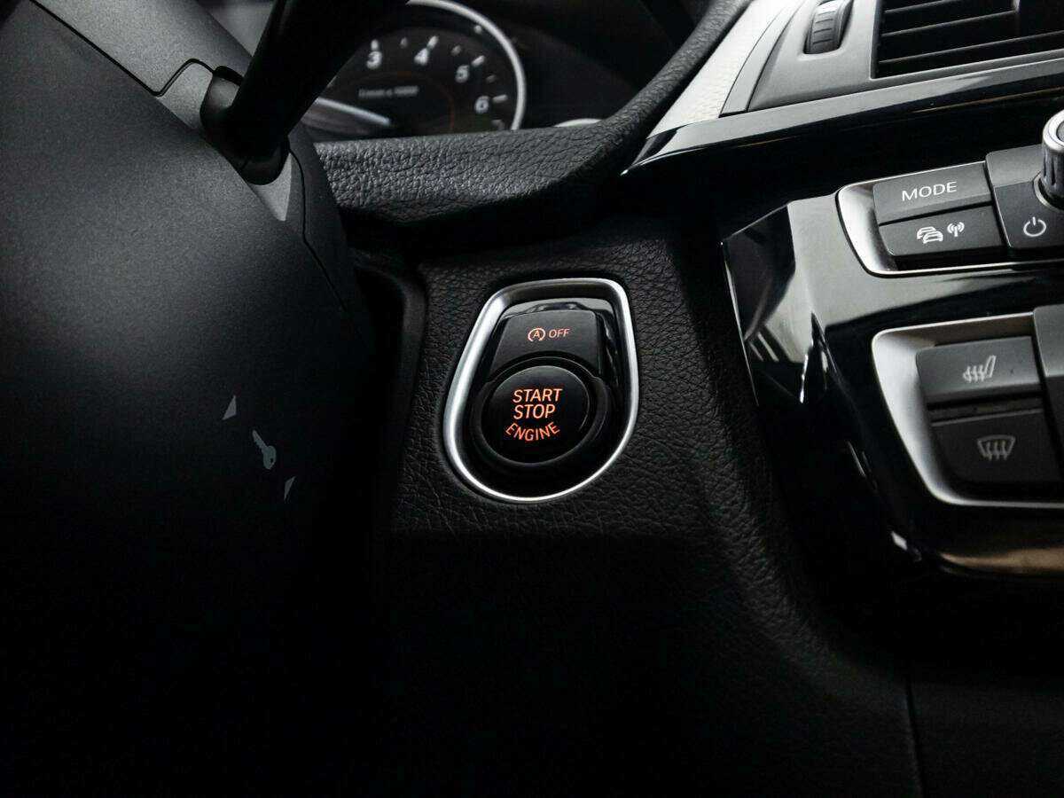 БМВ 3 серии б/у, 2017, Автоматическая. Фото: #15