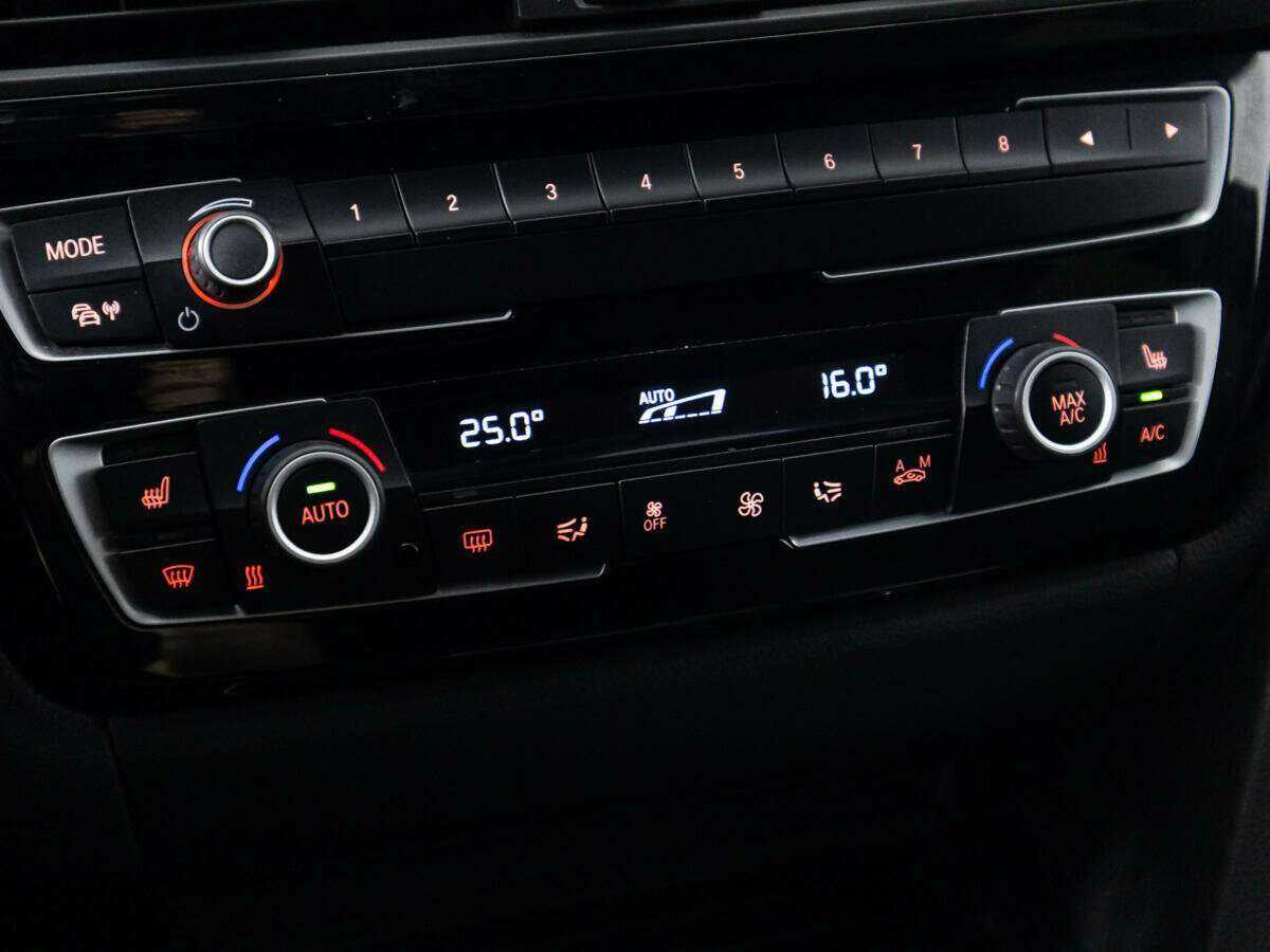 БМВ 3 серии б/у, 2017, Автоматическая. Фото: #17