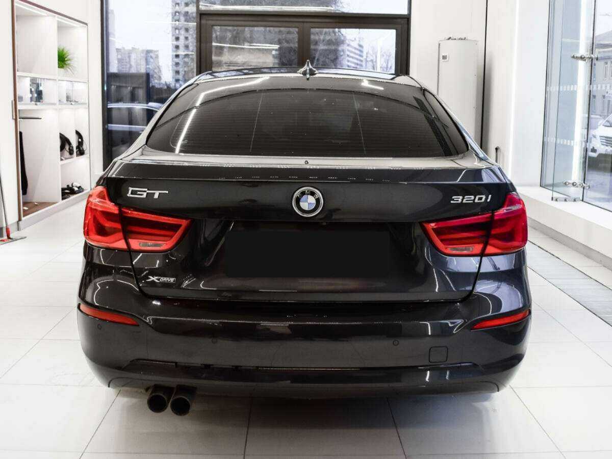 БМВ 3 серии б/у, 2016, Автоматическая. Фото: #2