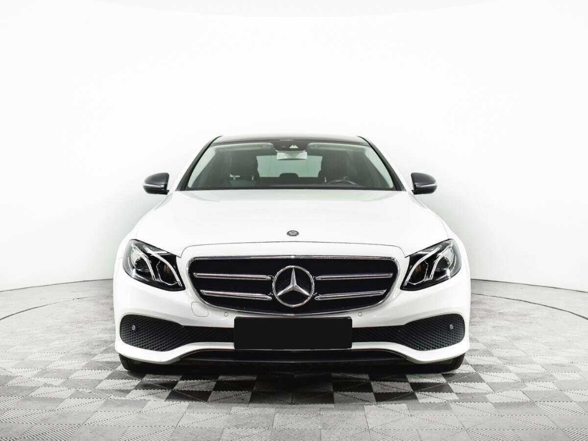 Мерседес-Бенц Е-Класс б/у, 2016, Автоматическая. Фото: #1