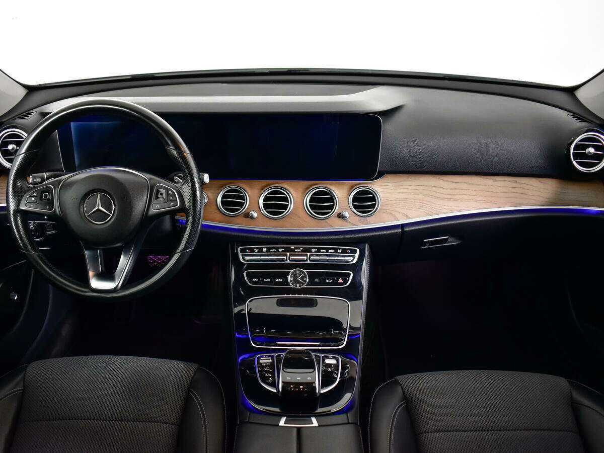 Мерседес-Бенц Е-Класс б/у, 2016, Автоматическая. Фото: #9