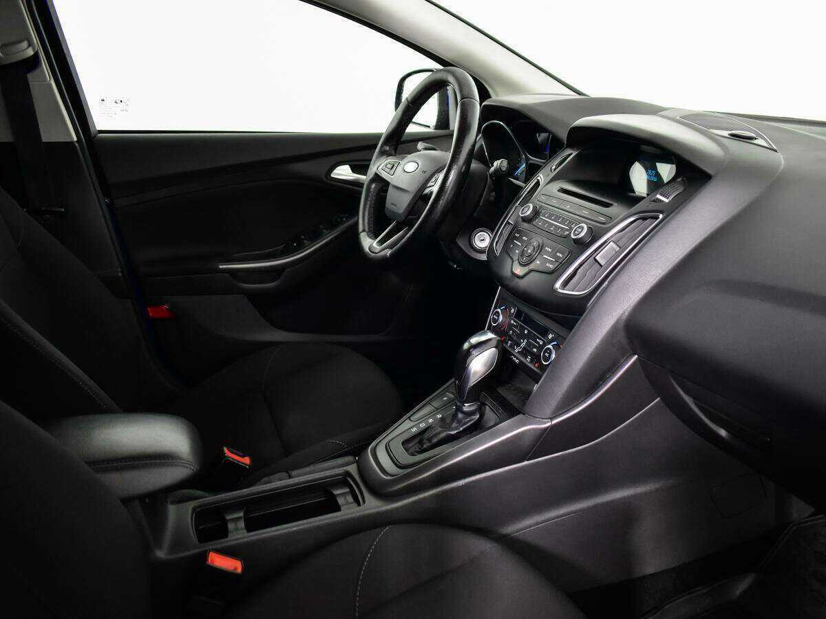 Форд Фокус б/у, 2016, Роботизированная. Фото: #8