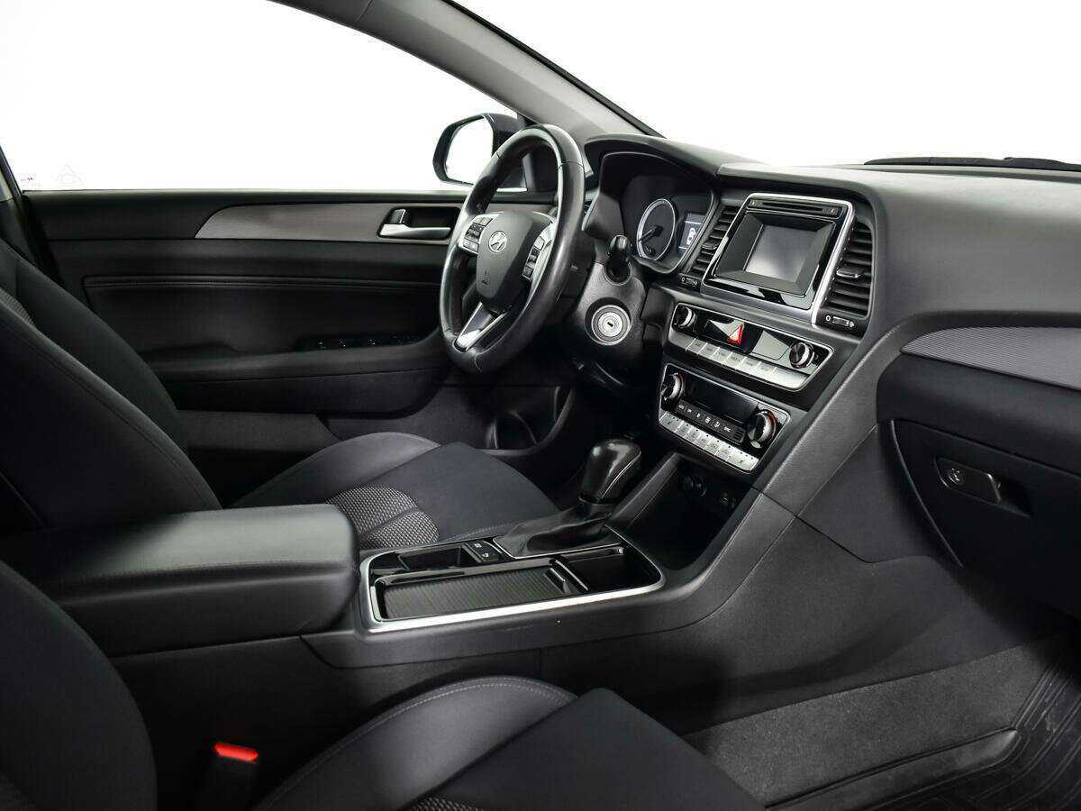 Hyundai Sonata б/у, 2017, Автоматическая. Фото: #8