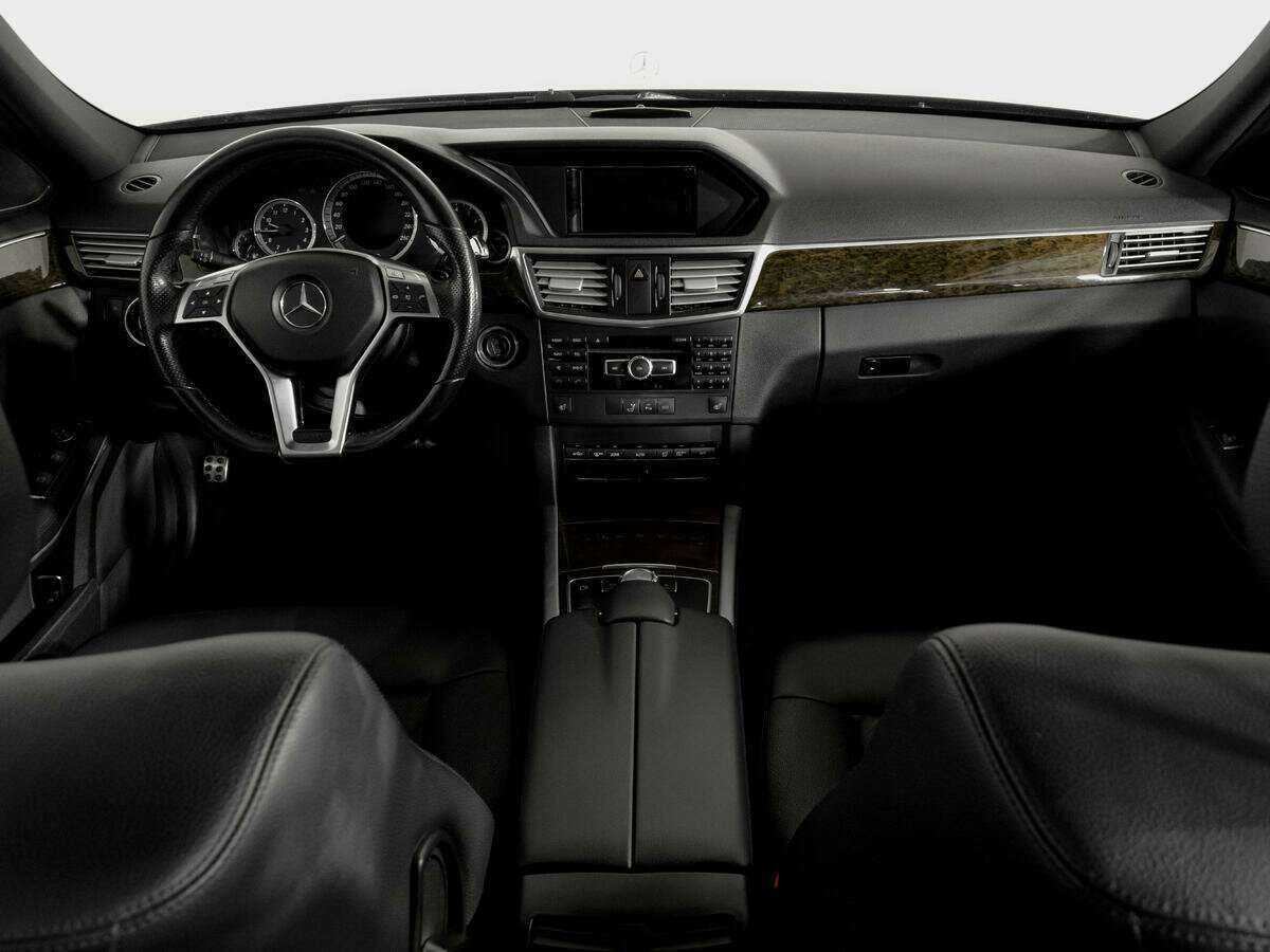 Мерседес-Бенц Е-Класс б/у, 2012, Автоматическая. Фото: #11