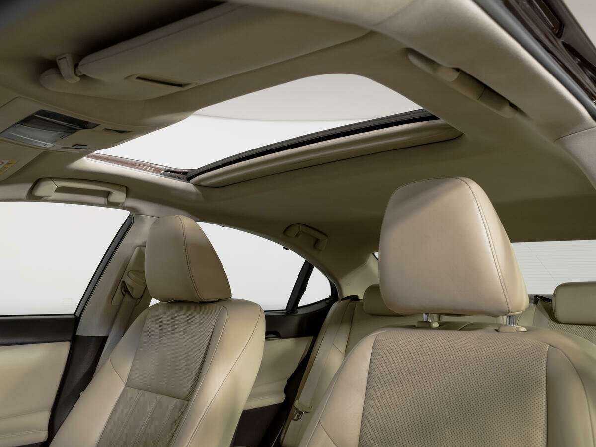 Лексус ЕС б/у, 2015, Автоматическая. Фото: #13