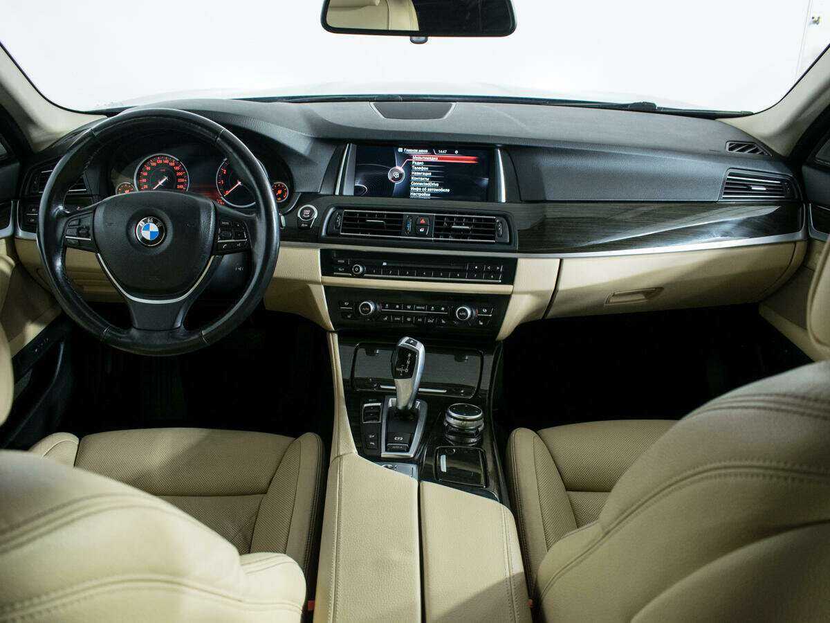 БМВ 5 серии б/у, 2016, Автоматическая. Фото: #11