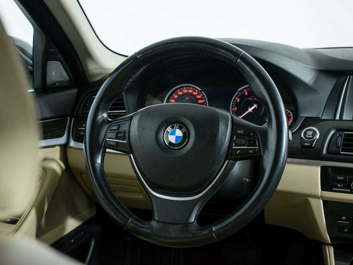 БМВ 5 серии б/у, 2016, Автоматическая. Фото: #13