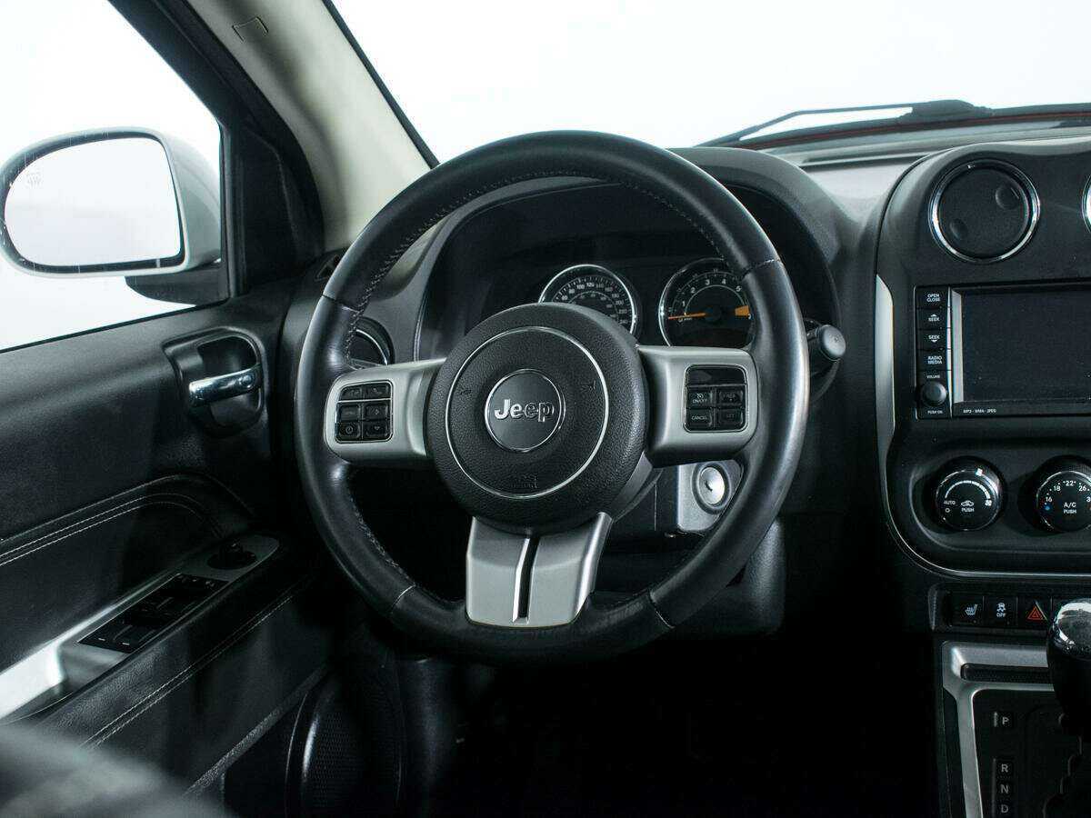 Jeep Compass б/у, 2013, Автоматическая. Фото: #13