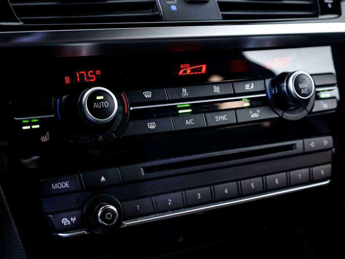 БМВ Икс3 б/у, 2017, Автоматическая. Фото: #14