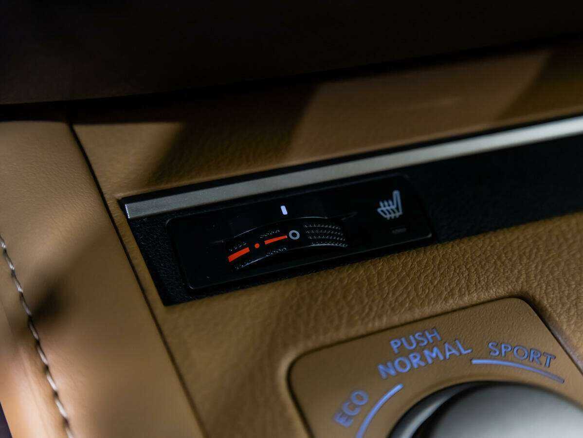 Лексус ЕС б/у, 2016, Автоматическая. Фото: #13