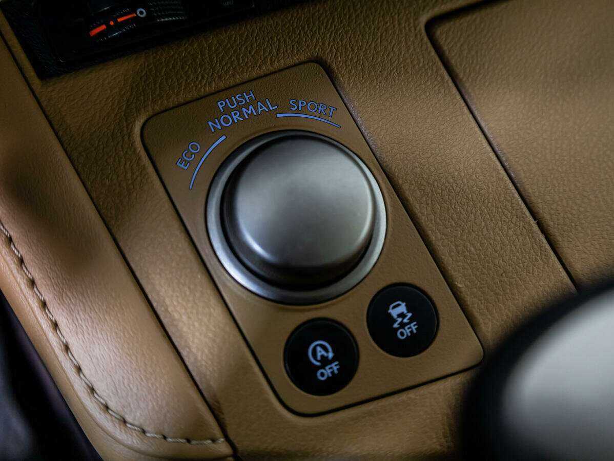 Лексус ЕС б/у, 2016, Автоматическая. Фото: #14