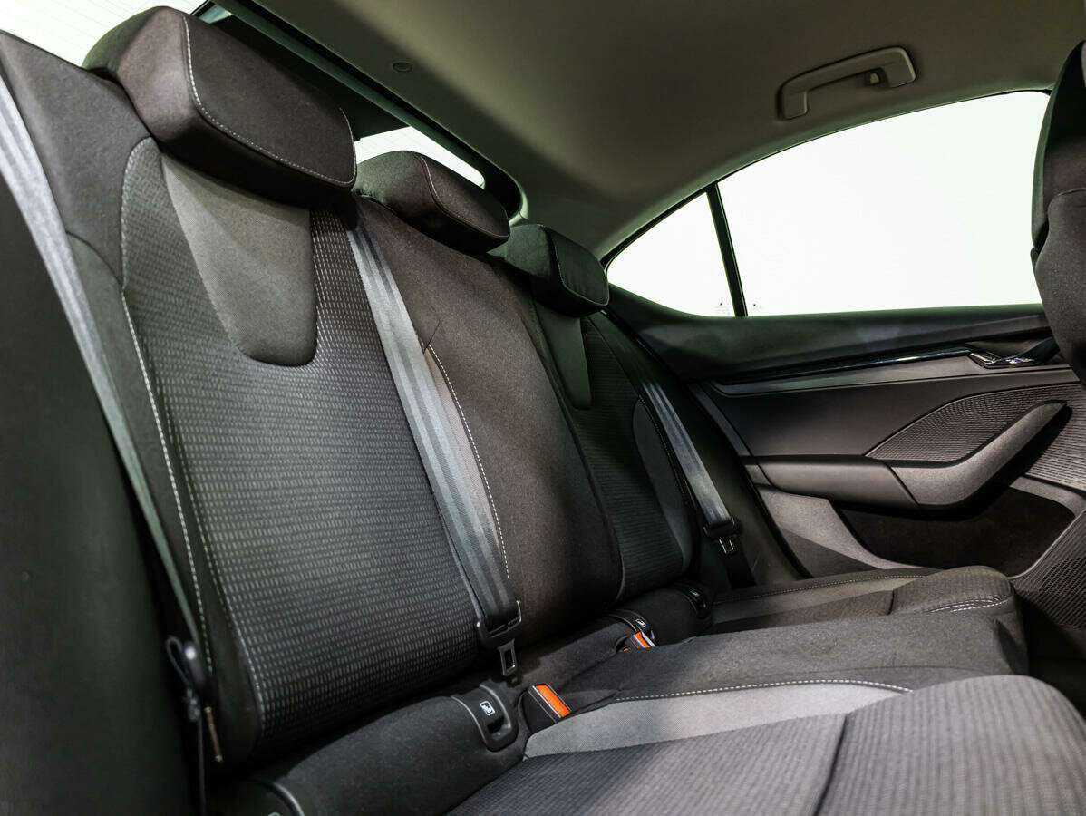 Шкода Октавия б/у, 2020, Роботизированная. Фото: #10