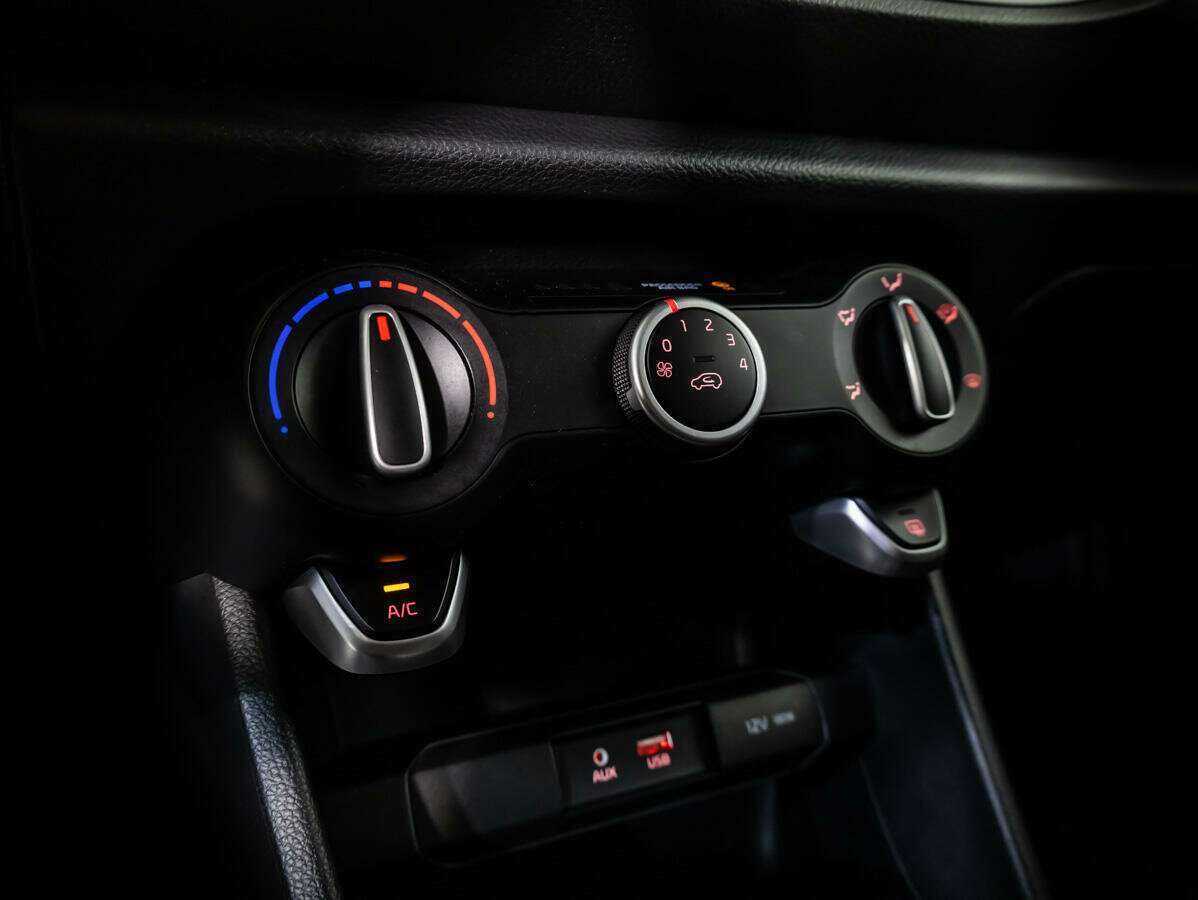 Kia Picanto б/у, 2018, Автоматическая. Фото: #12