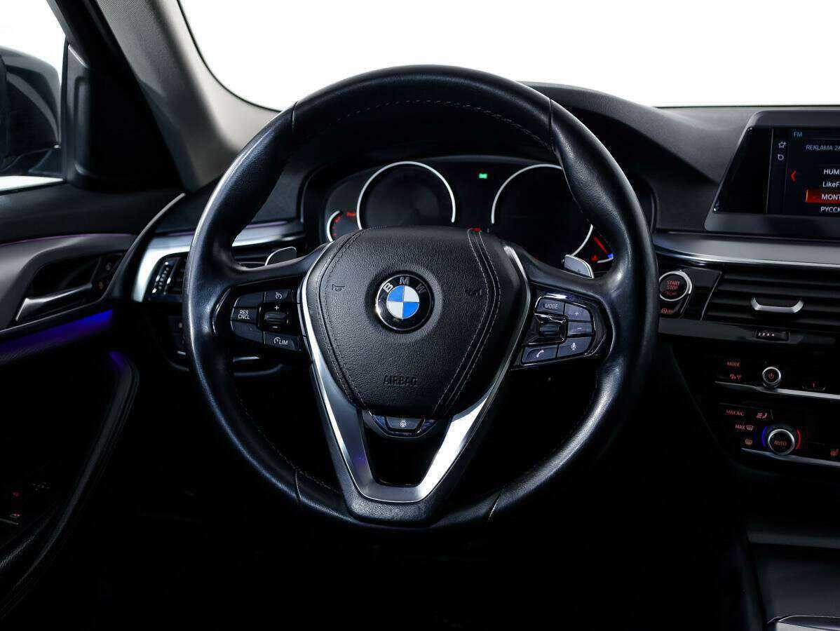 БМВ 5 серии б/у, 2018, Автоматическая. Фото: #10