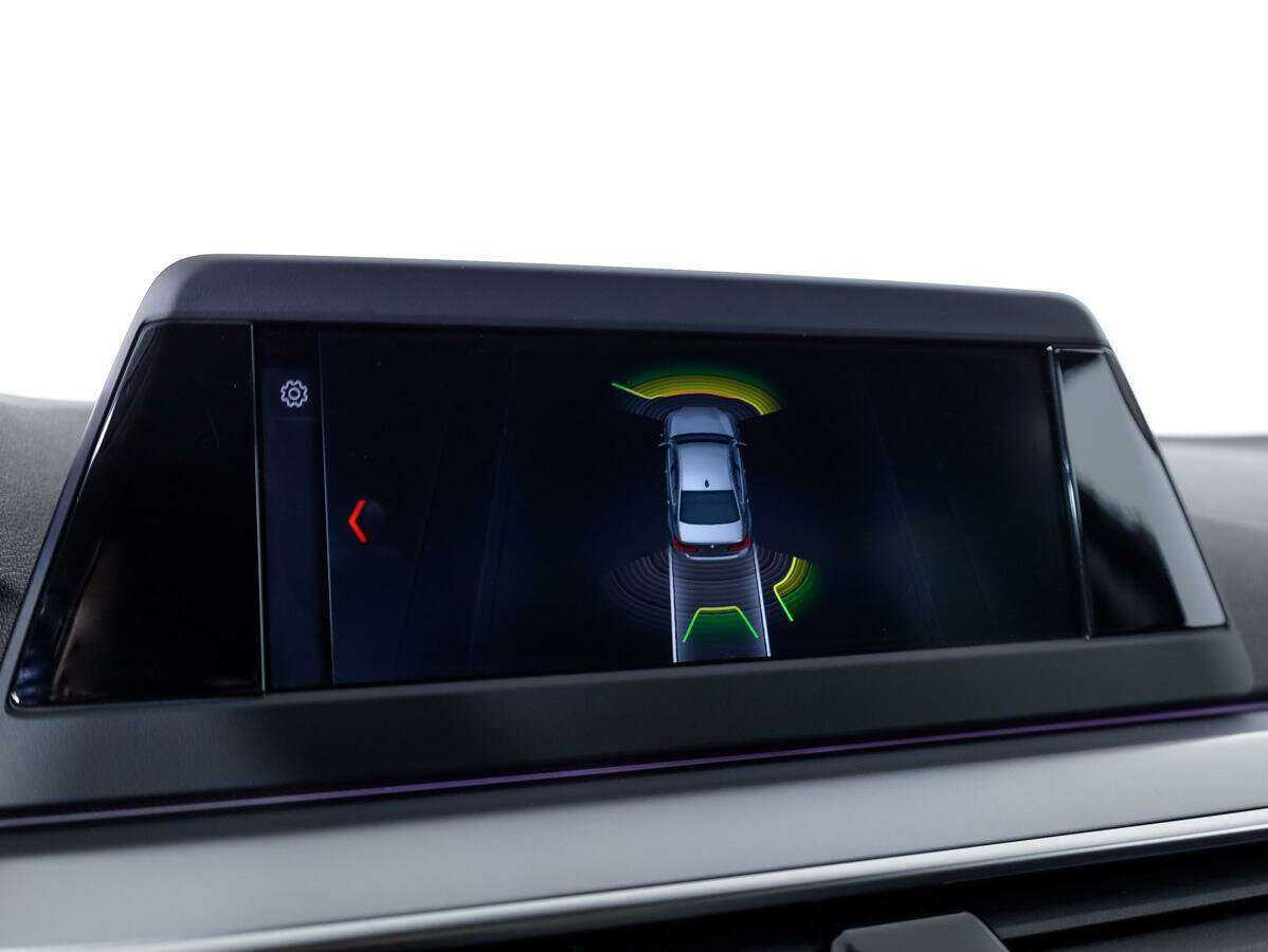 БМВ 5 серии б/у, 2018, Автоматическая. Фото: #14