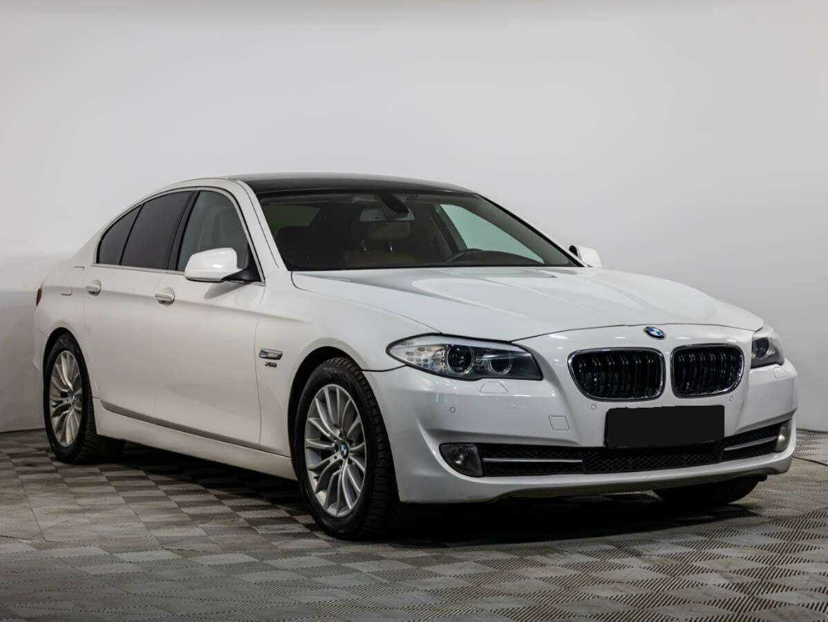 БМВ 5 серии б/у, 2012, Автоматическая. Фото: #1