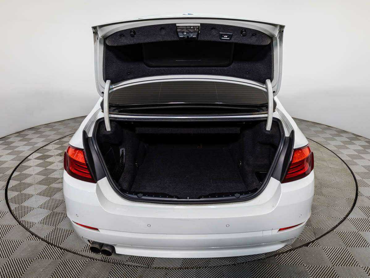 БМВ 5 серии б/у, 2012, Автоматическая. Фото: #15