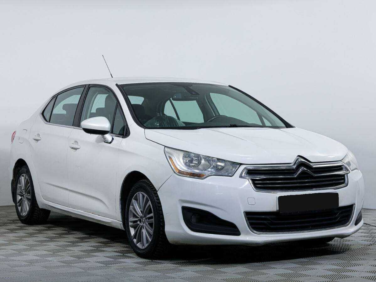 Ситроен Ц4 б/у, 2013, Механическая. Фото: #2