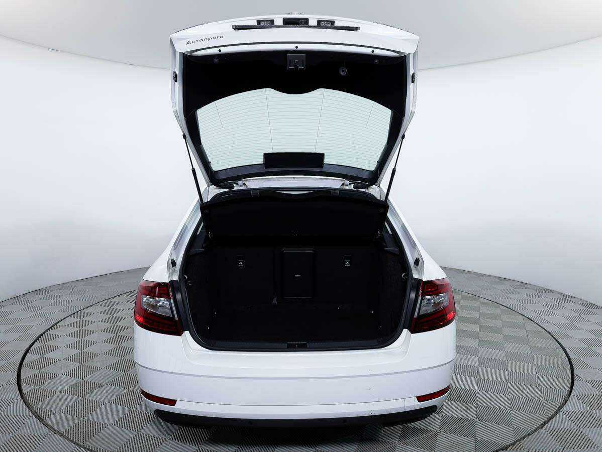 Шкода Октавия б/у, 2019, Роботизированная. Фото: #5