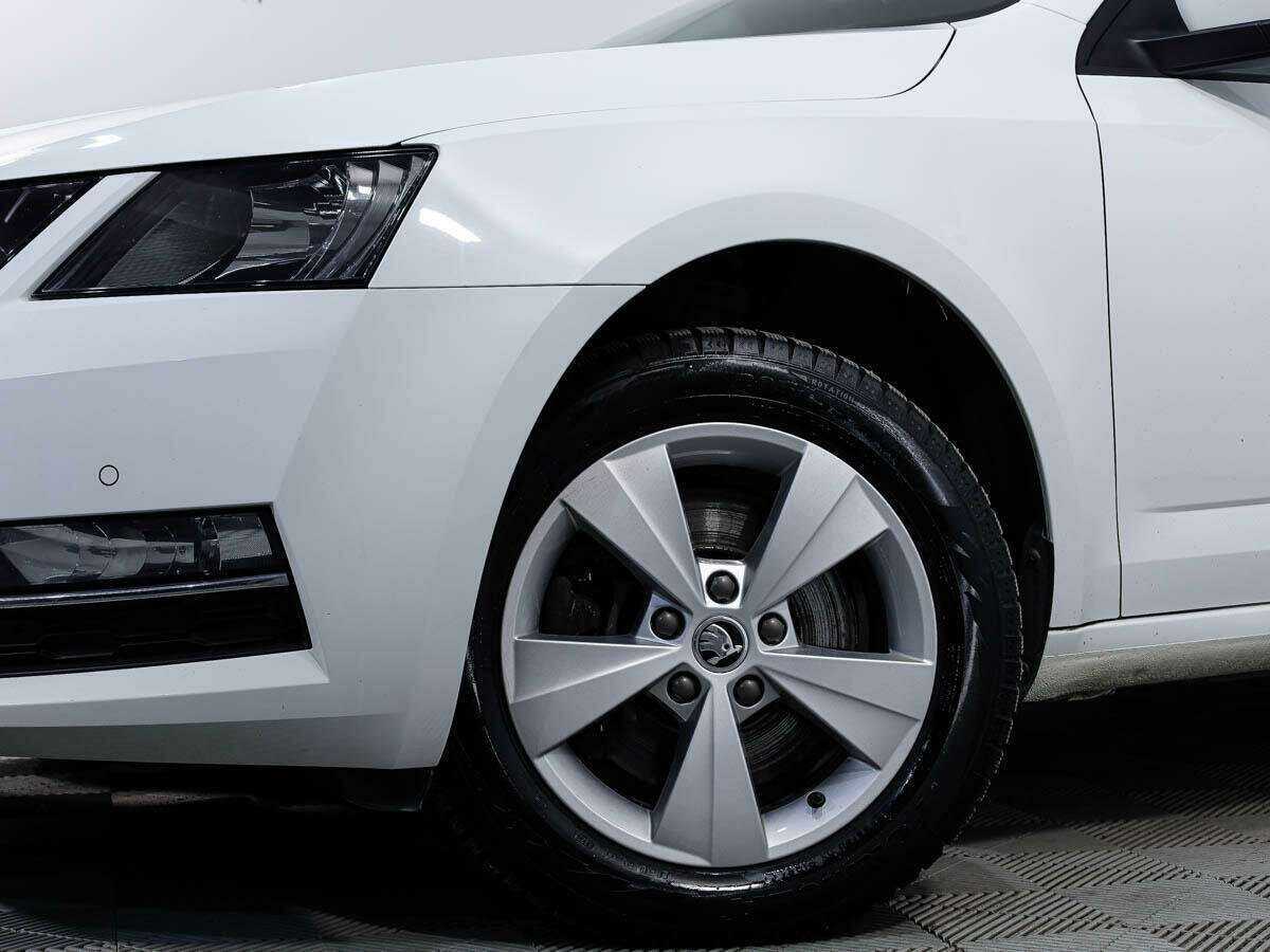 Шкода Октавия б/у, 2019, Роботизированная. Фото: #8