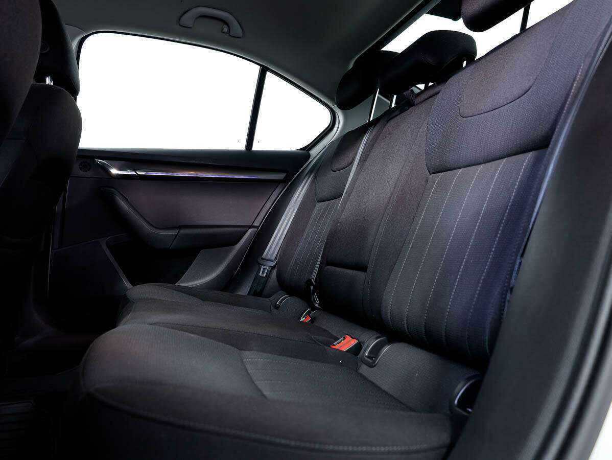 Шкода Октавия б/у, 2019, Роботизированная. Фото: #12