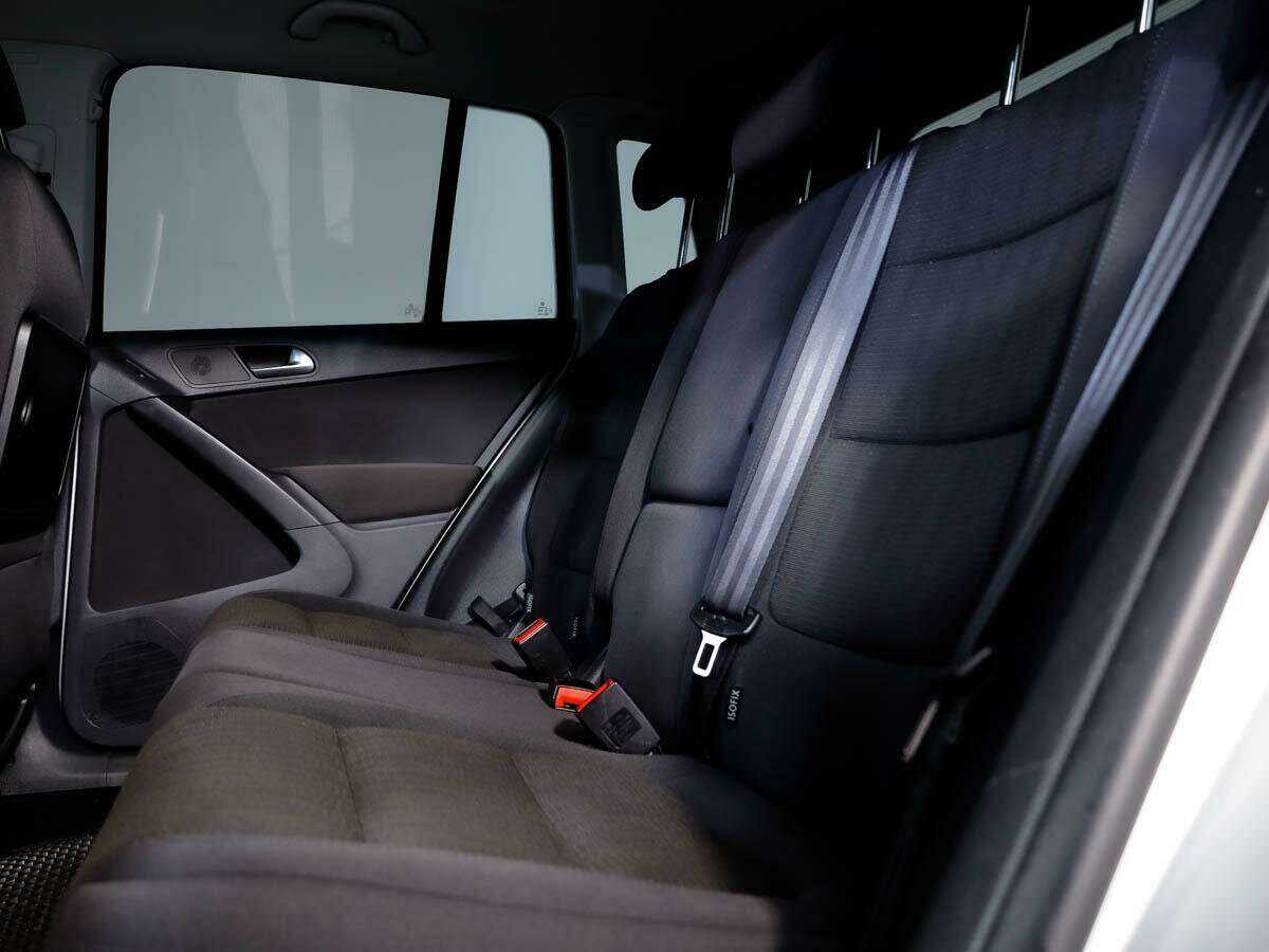 Volkswagen Tiguan б/у, 2012, Механическая. Фото: #10