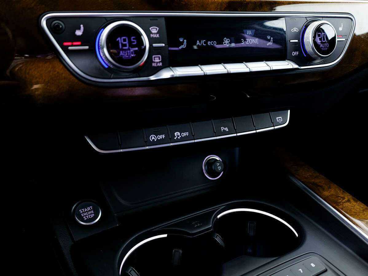 Ауди А4 б/у, 2015, Роботизированная. Фото: #19