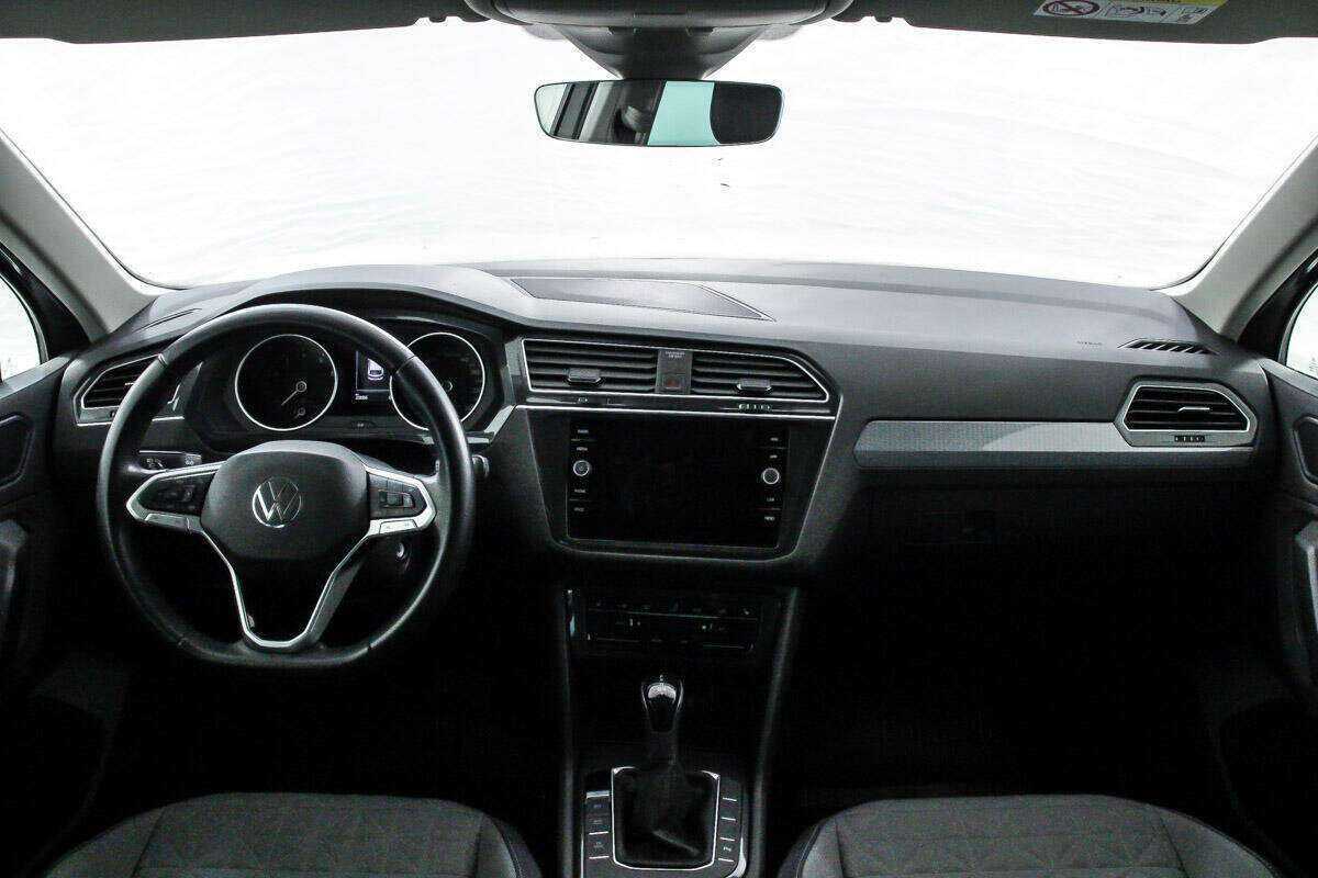 Volkswagen Tiguan б/у, 2021, Роботизированная. Фото: #15