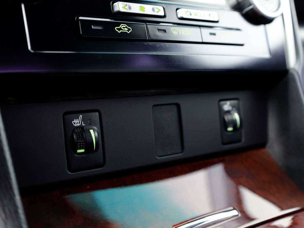 Тойота Камри б/у, 2013, Автоматическая. Фото: #16