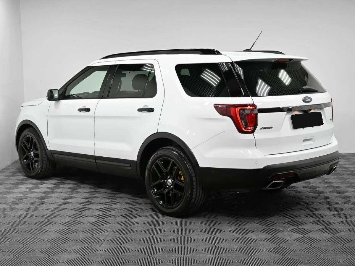 Ford Explorer б/у, 2015, Автоматическая. Фото: #3