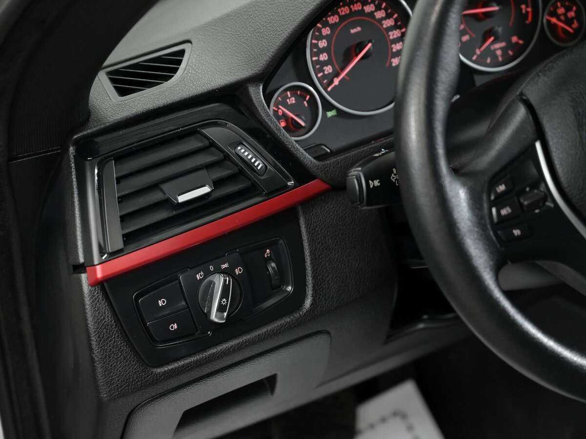 БМВ 3 серии б/у, 2015, Автоматическая. Фото: #12