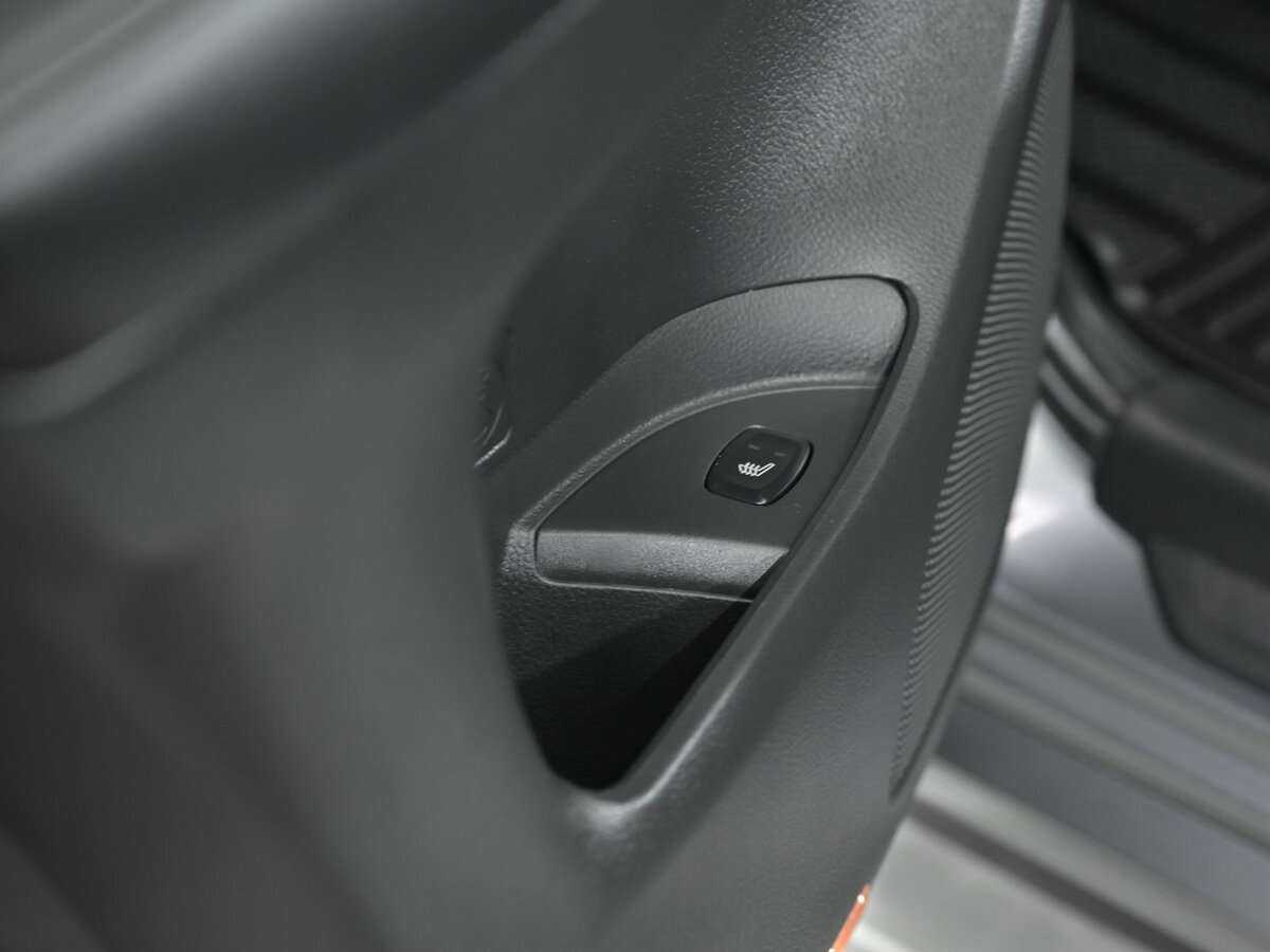 Митсубиши Паджеро Спорт б/у, 2017, Автоматическая. Фото: #6