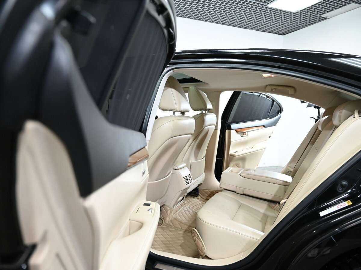 Lexus ES б/у, 2012, Автоматическая. Фото: #17