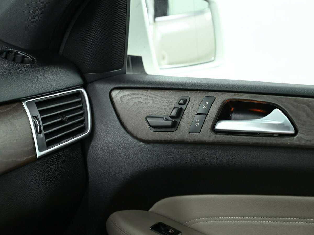 Мерседес-Бенц М-Класс б/у, 2014, Автоматическая. Фото: #11