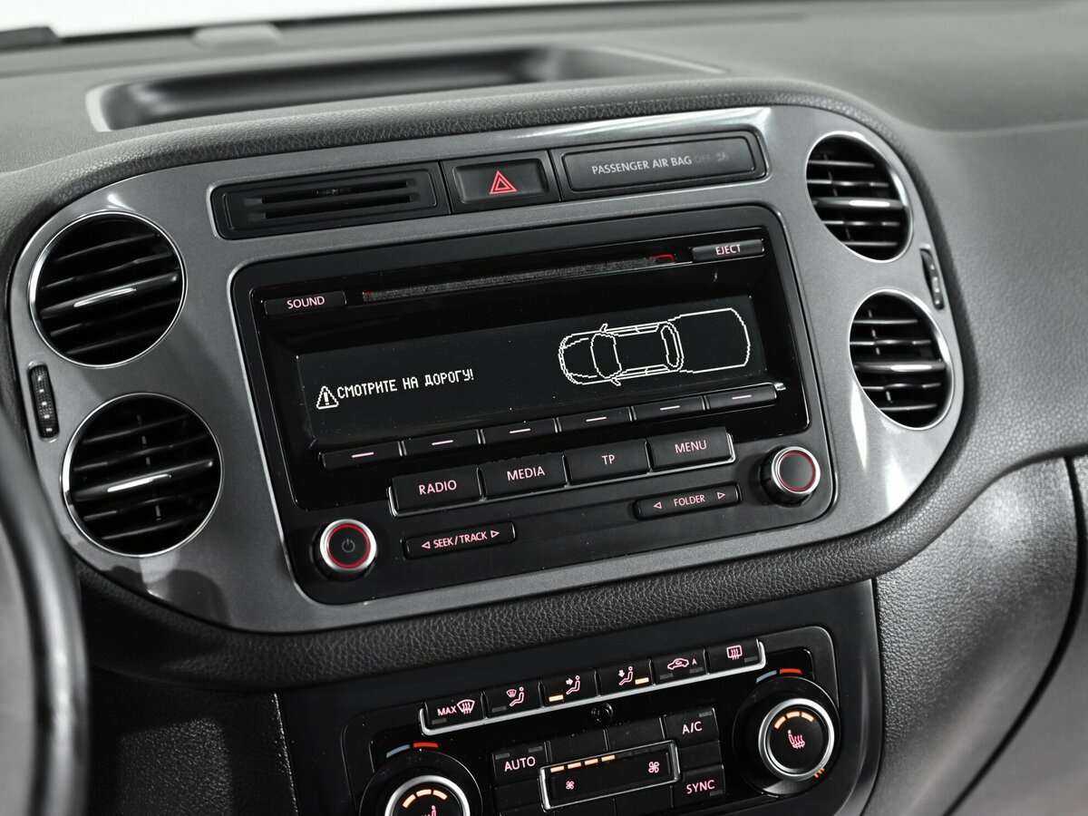 Volkswagen Tiguan б/у, 2013, Автоматическая. Фото: #10