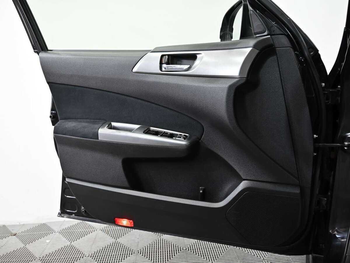 Subaru Forester б/у, 2012, Автоматическая. Фото: #7