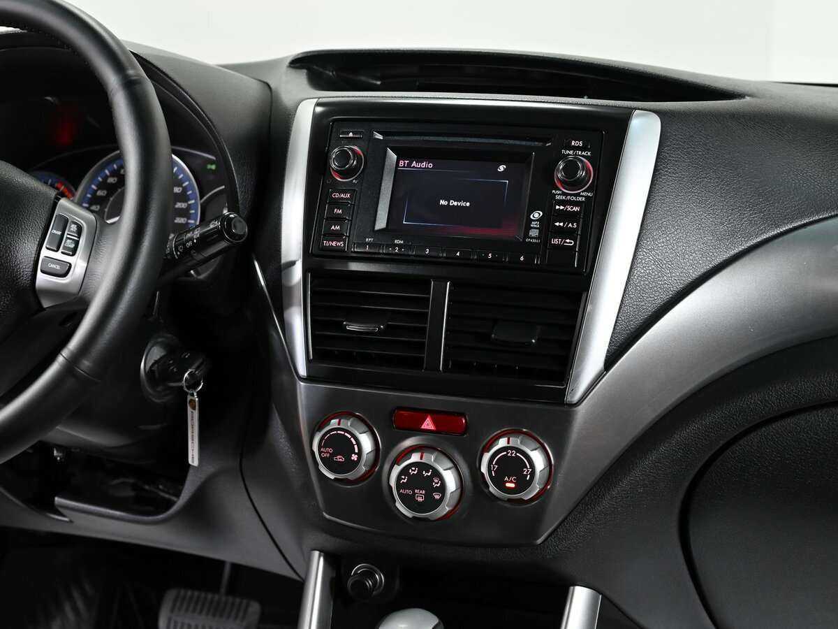 Subaru Forester б/у, 2012, Автоматическая. Фото: #12