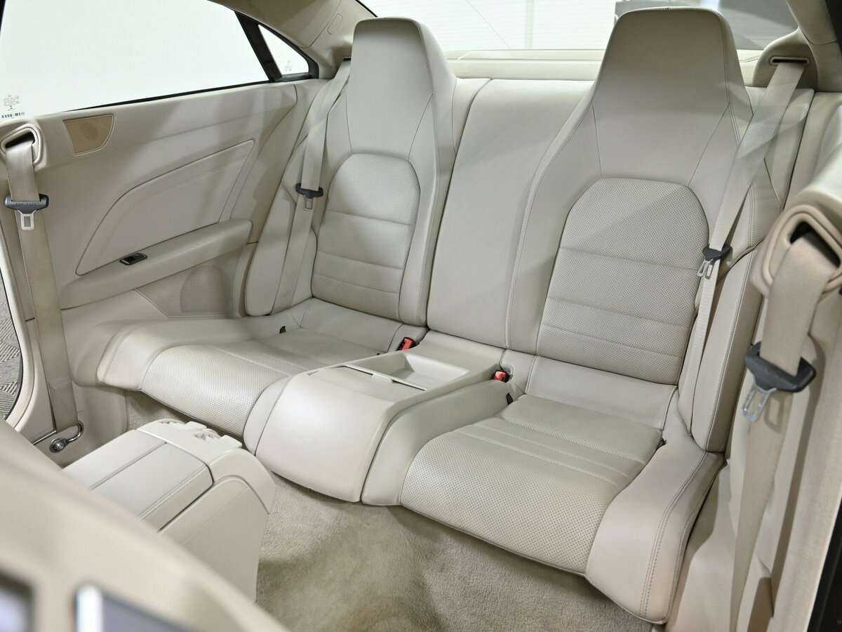 Мерседес-Бенц Е-Класс б/у, 2014, Автоматическая. Фото: #11