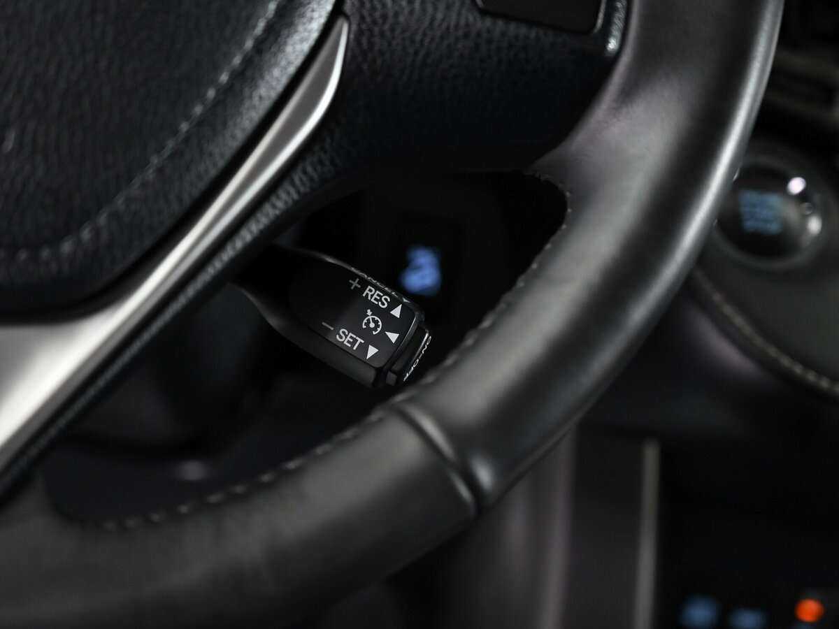 Тойота Рав4 б/у, 2018, Автоматическая. Фото: #9