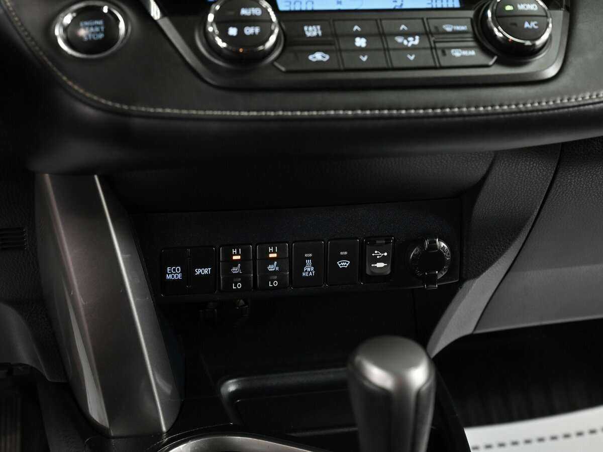 Тойота Рав4 б/у, 2018, Автоматическая. Фото: #12