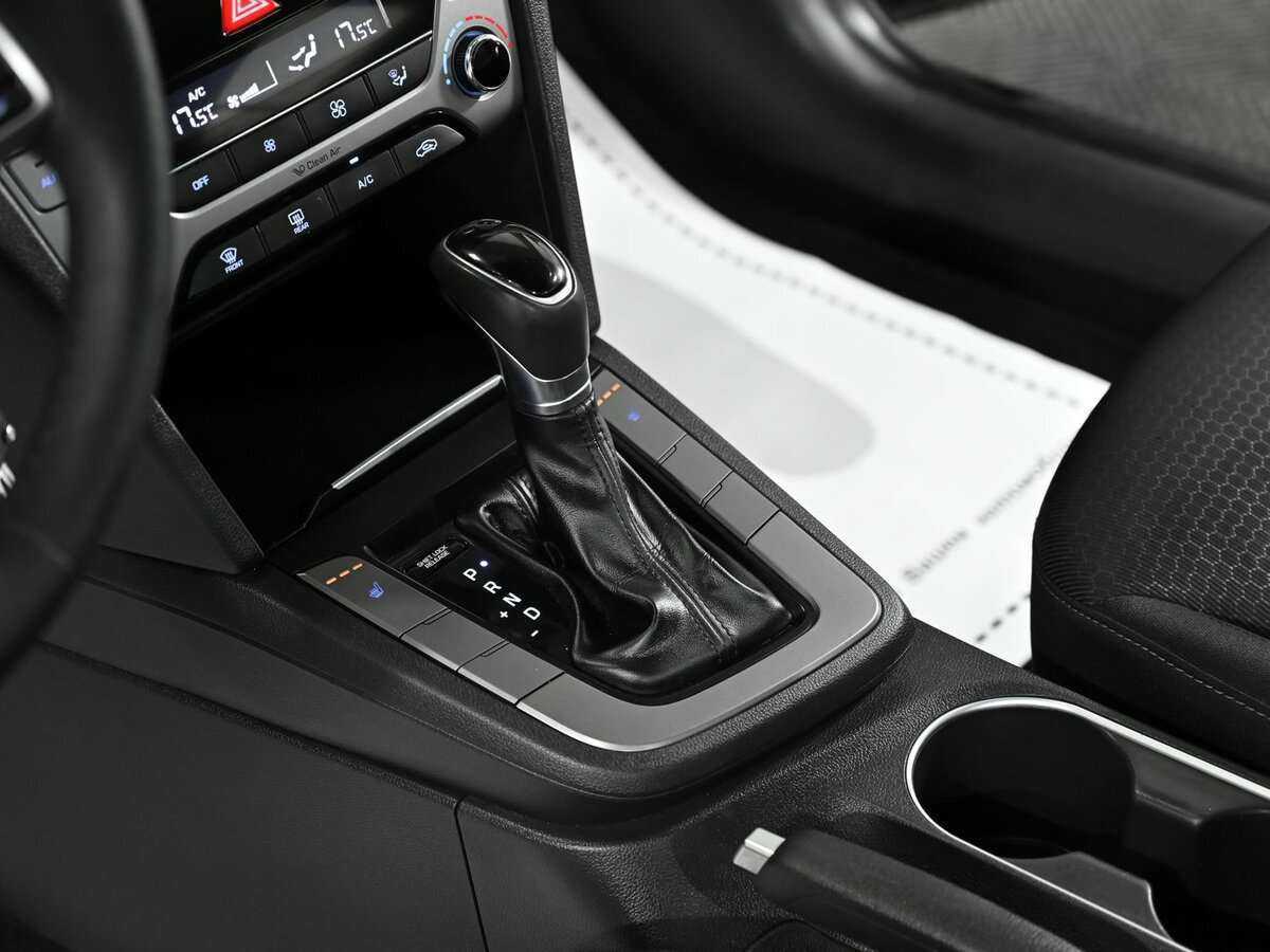 Hyundai Elantra б/у, 2017, Автоматическая. Фото: #9