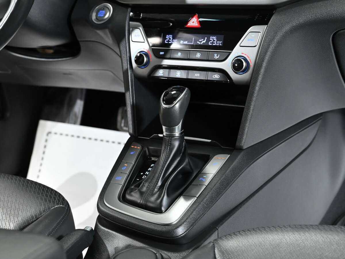 Hyundai Elantra б/у, 2018, Автоматическая. Фото: #11