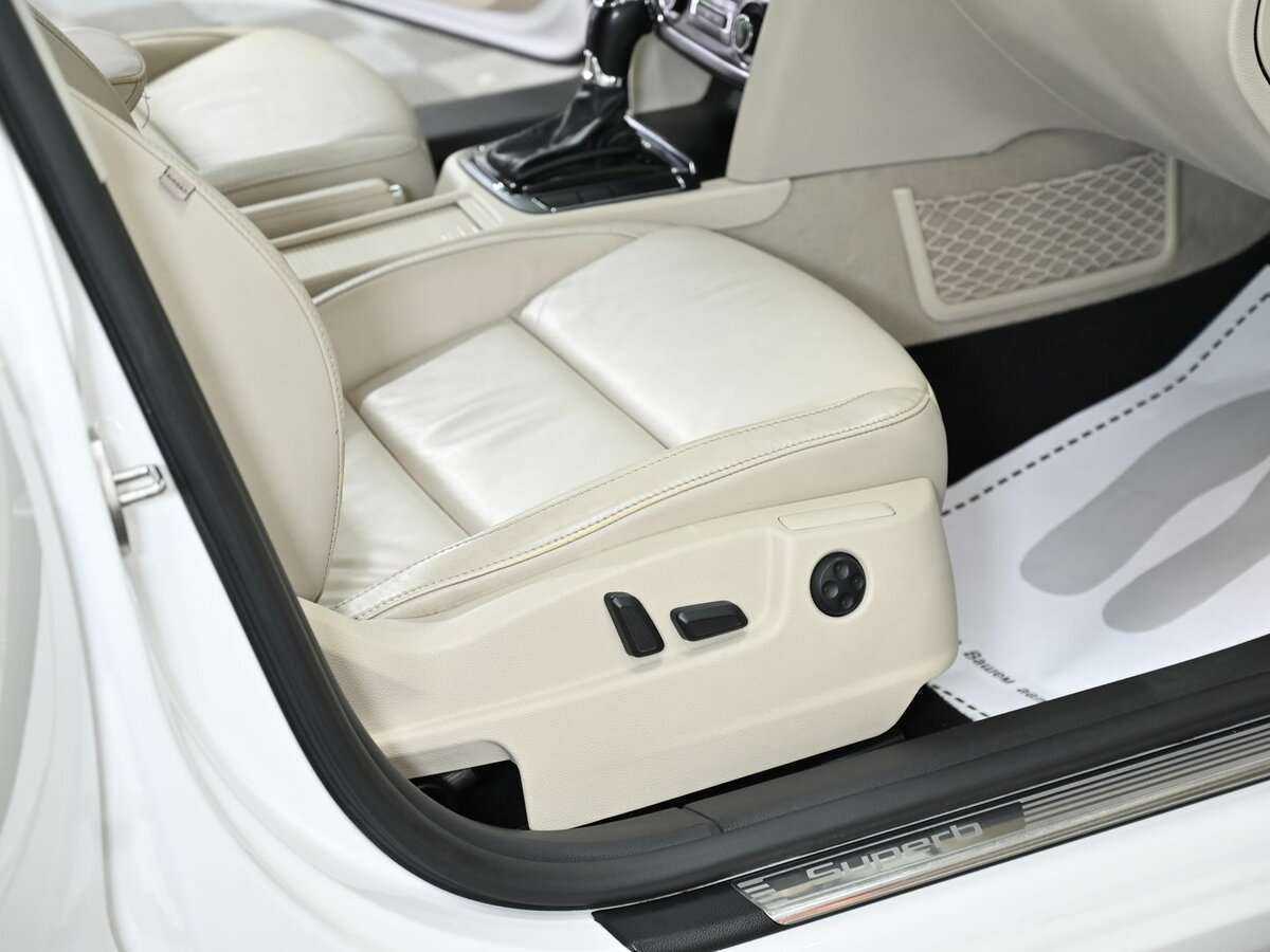 Skoda Superb б/у, 2013, Роботизированная. Фото: #14