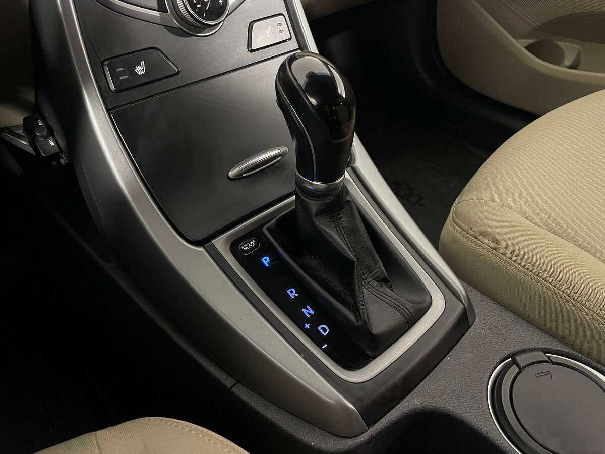 Hyundai Elantra б/у, 2014, Автоматическая. Фото: #11