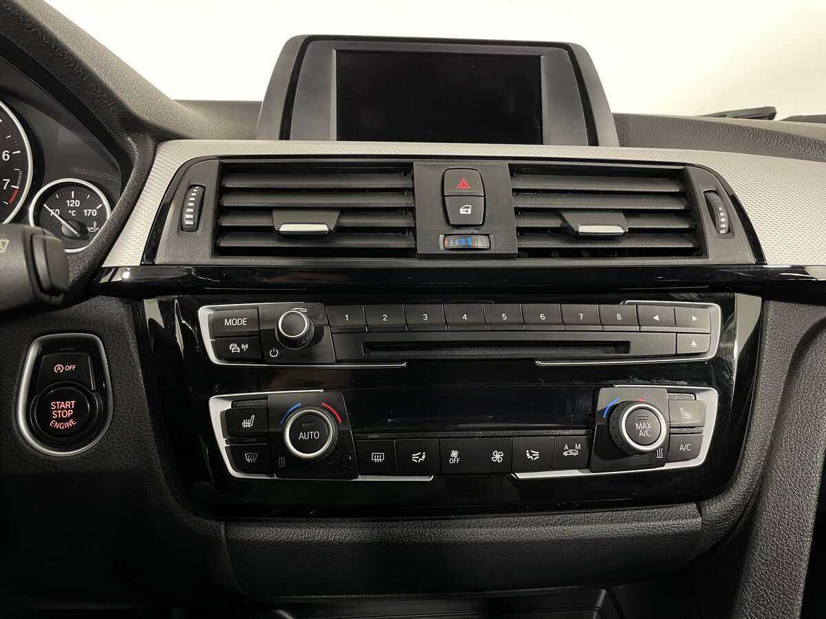 БМВ 3 серии б/у, 2016, Автоматическая. Фото: #19