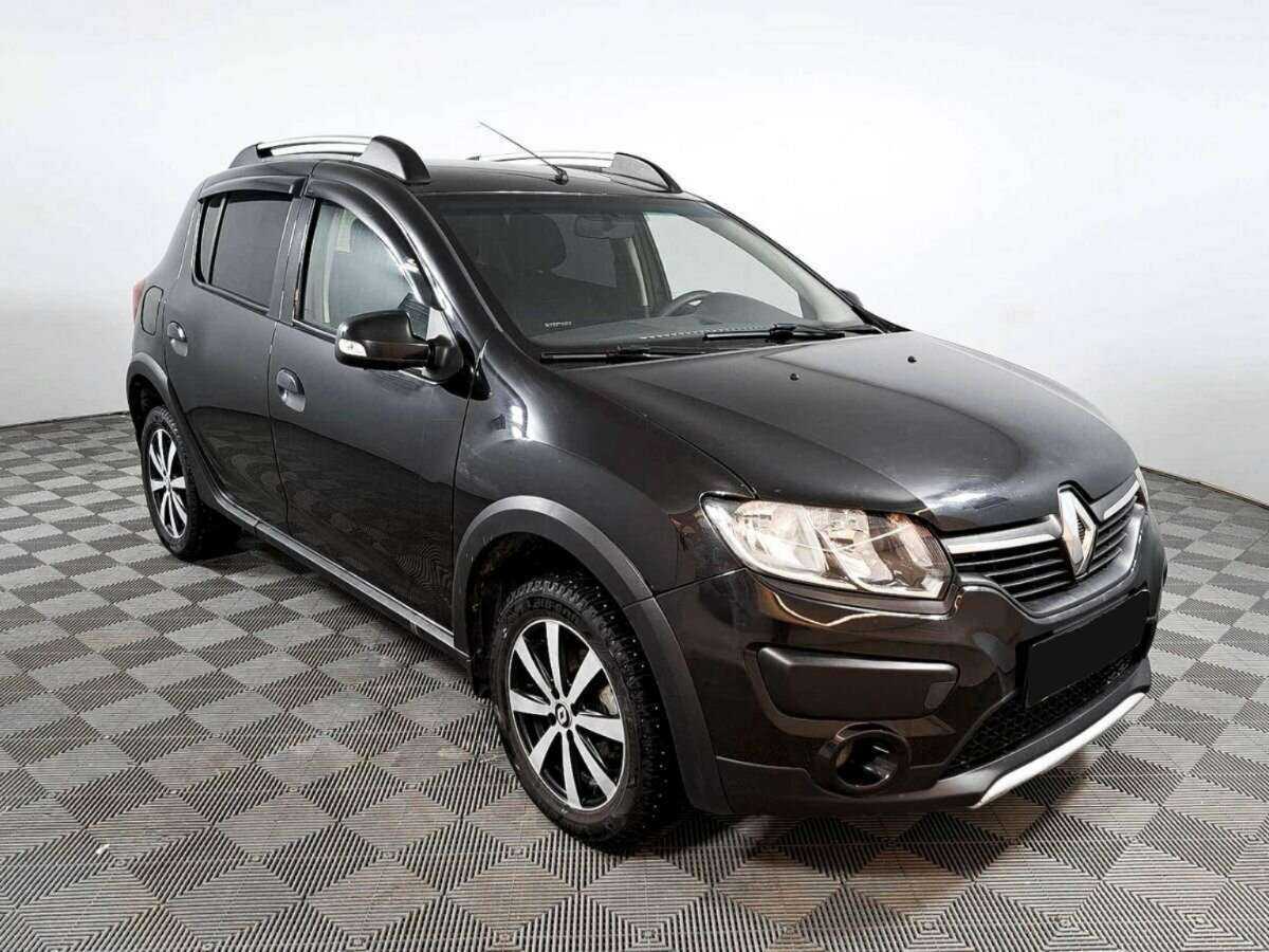 Рено Сандеро б/у, 2016, Автоматическая. Фото: #1