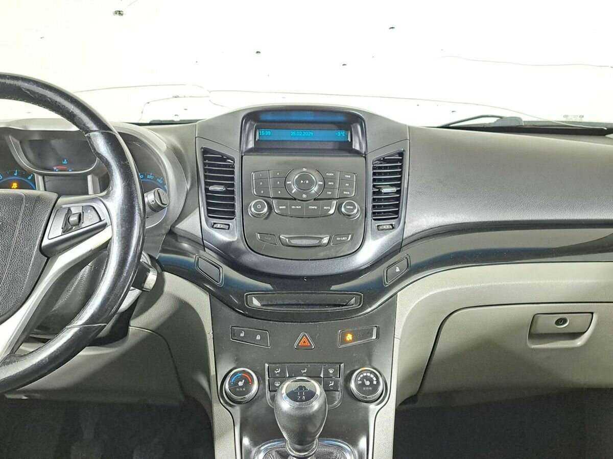 Шевроле Орландо б/у, 2013, Механическая. Фото: #12