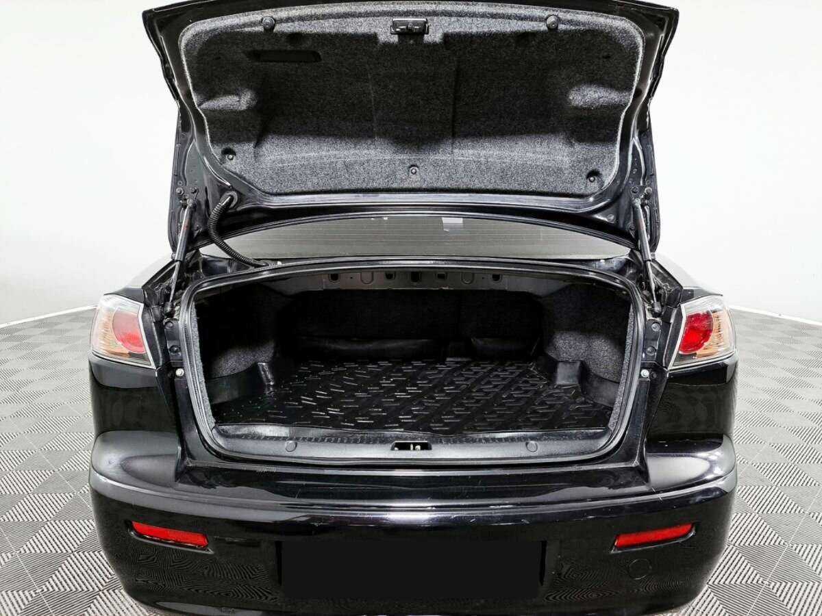 Митсубиши Лансер б/у, 2012, Механическая. Фото: #8