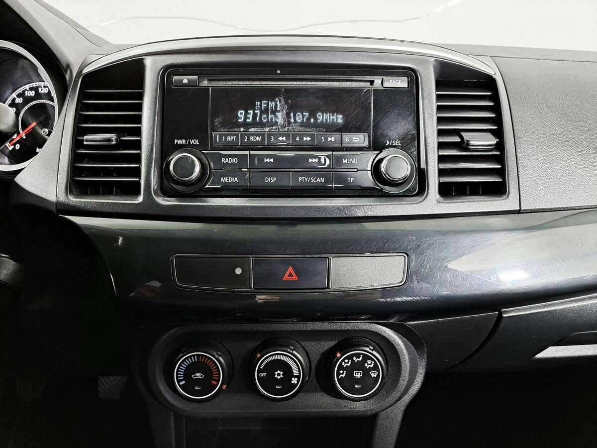 Митсубиши Лансер б/у, 2012, Механическая. Фото: #13